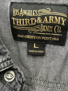 Snap button shirt tag