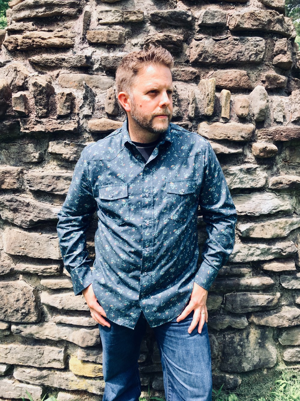 snap-button-shirt-guy-western-aloha-ohia-02