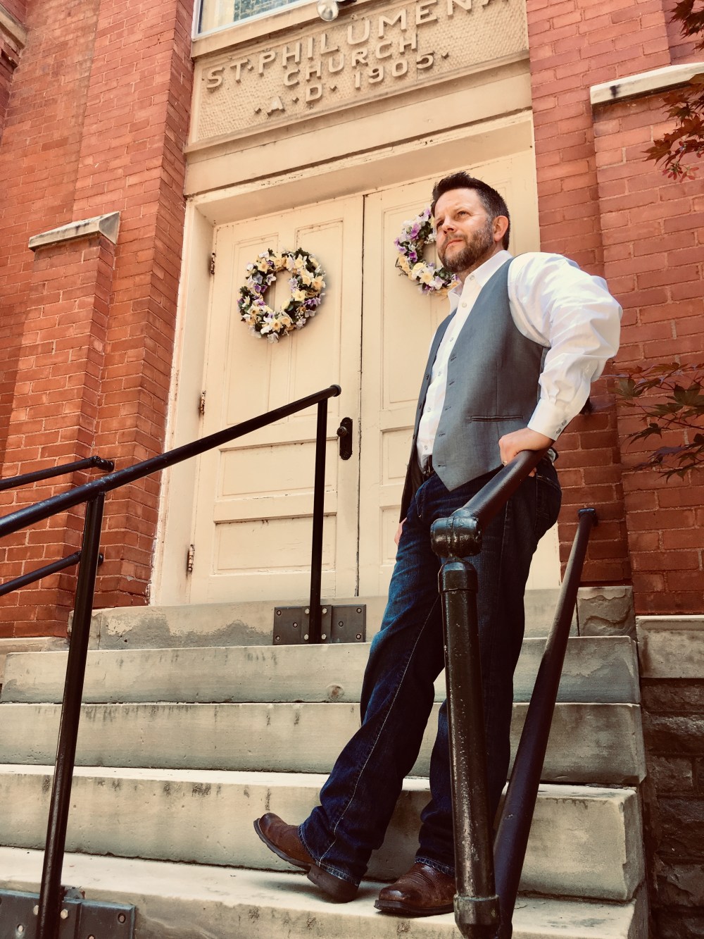 snap-button-shirt-guy-brigalow-country-western-white-shirt-08