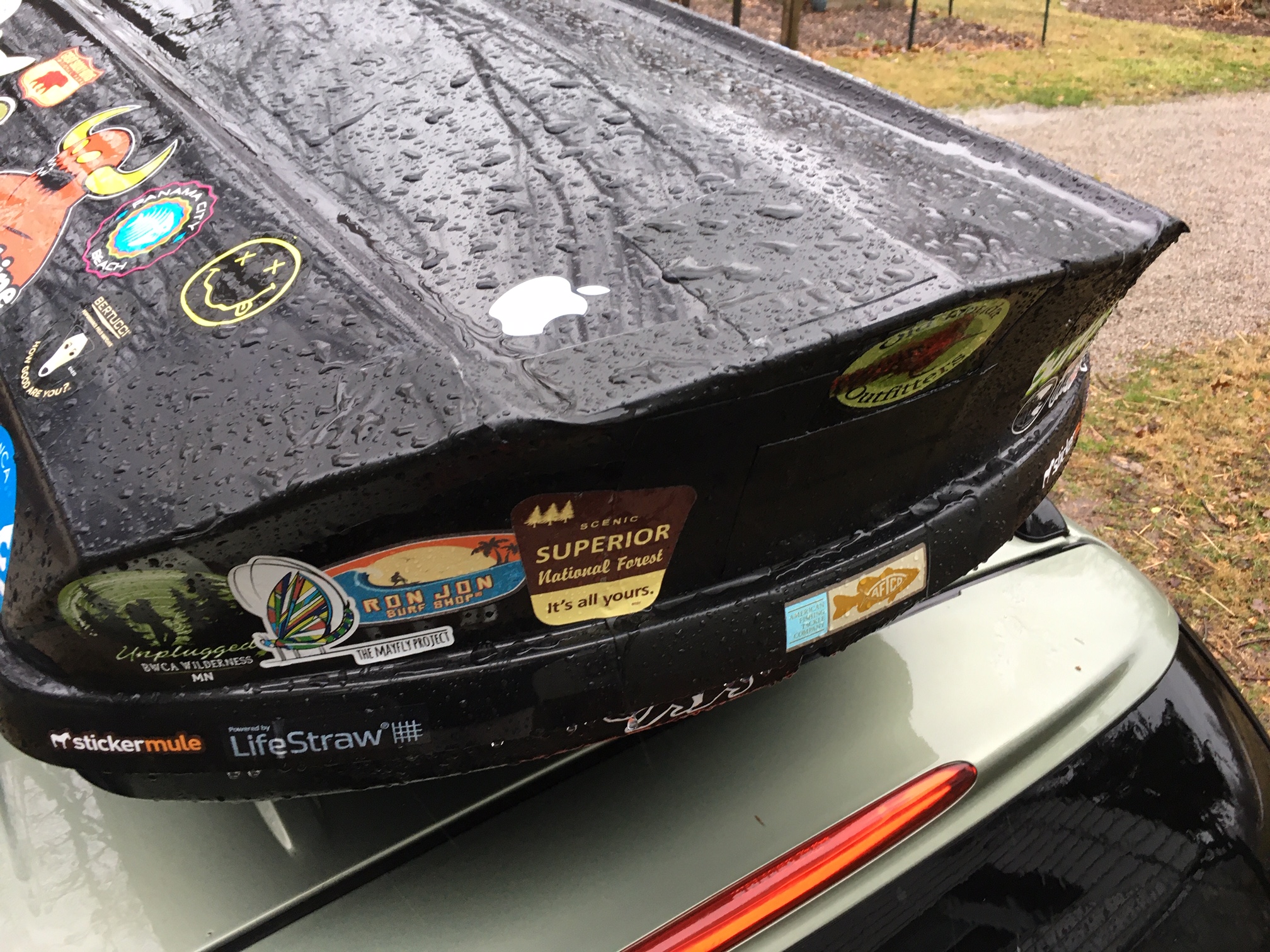 gorilla-waterproof-patch-seal-tape-thule-rocketbox-crack-fix-08